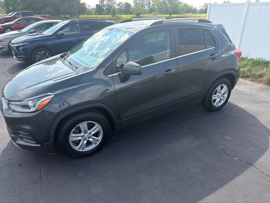 Used 2017 Chevrolet Trax LT FWD image 10