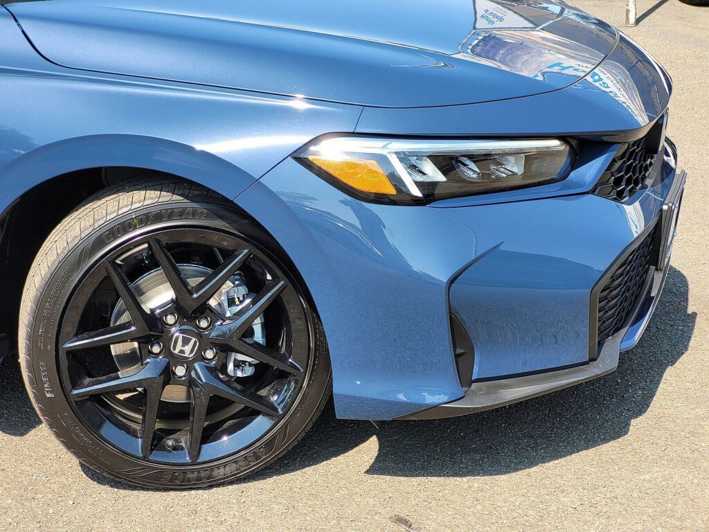 New 2026 Honda Civic Sport image 3