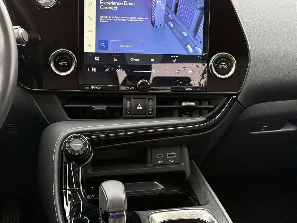 Used 2025 Lexus NX 350 AWD image 18