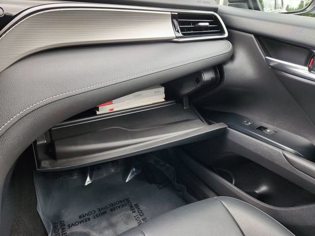 Used 2019 Toyota Camry SE w/ Carpet Mat Package FWD image 42