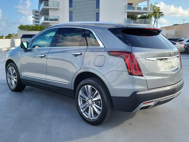 Used 2023 Cadillac XT5 Premium Luxury image 3
