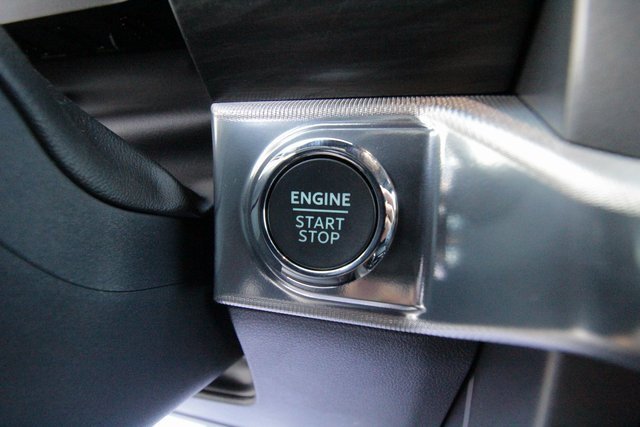 New 2025 Ford F150 Lariat w/ Equipment Group 501A Mid image 28