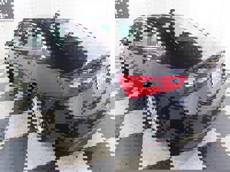 Used 2023 Chevrolet Malibu LT image 7