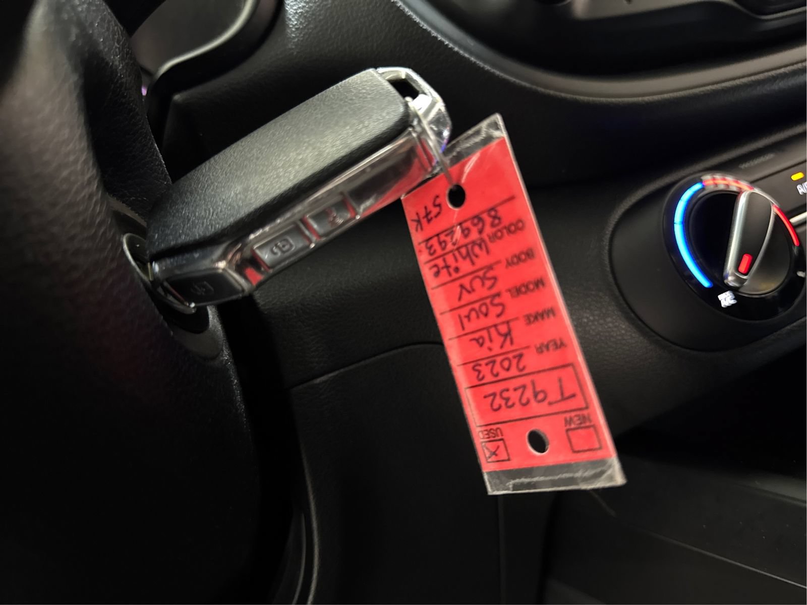Used 2023 Kia Soul LX w/ LX Technology Package FWD image 22