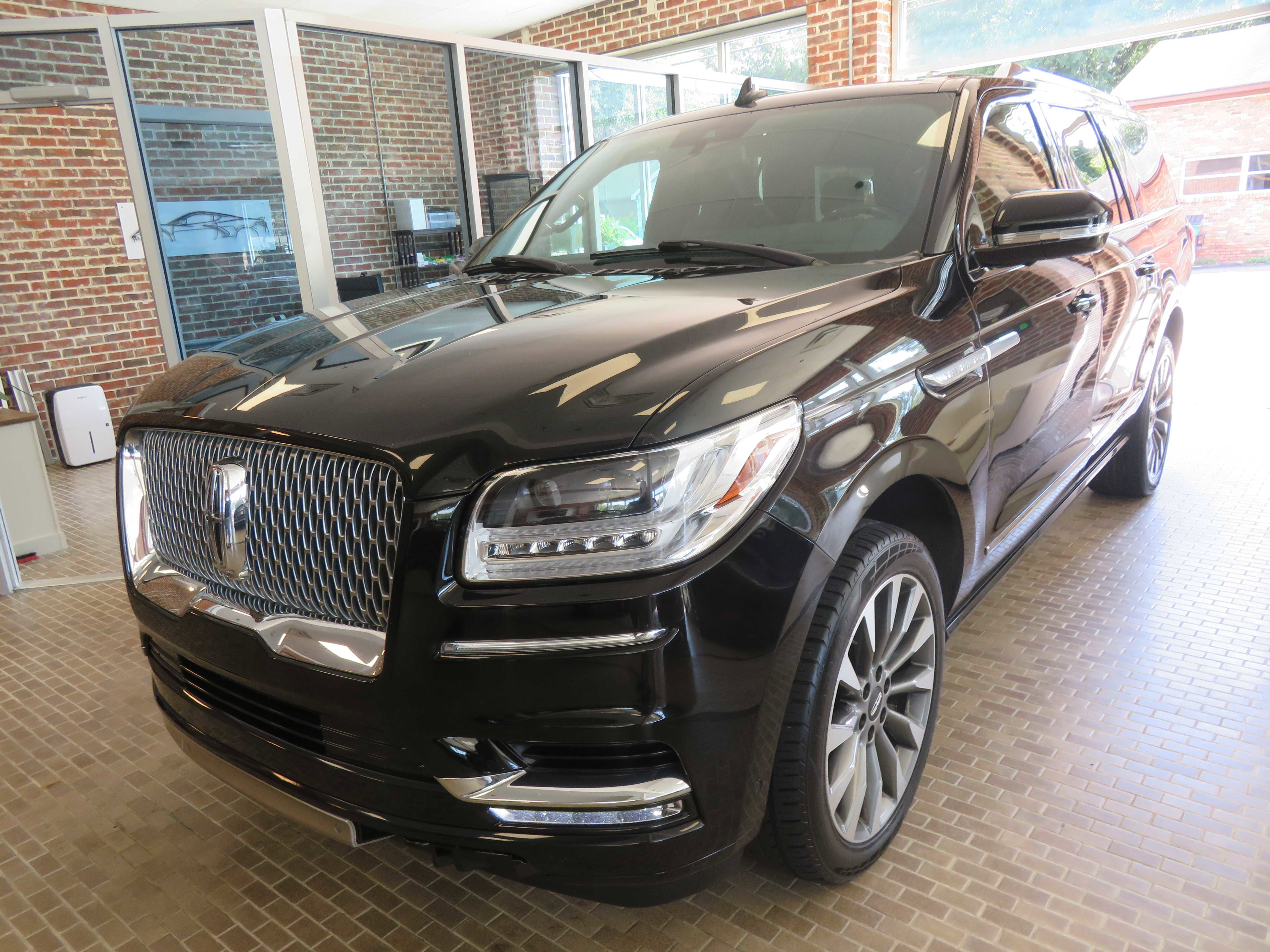 Used 2020 Lincoln Navigator L Reserve image 76