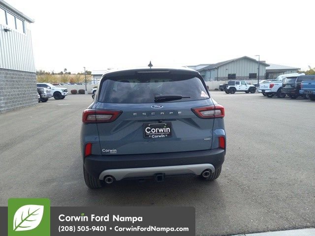 New 2025 Ford Escape SE w/ PHEV Premium Package image 4
