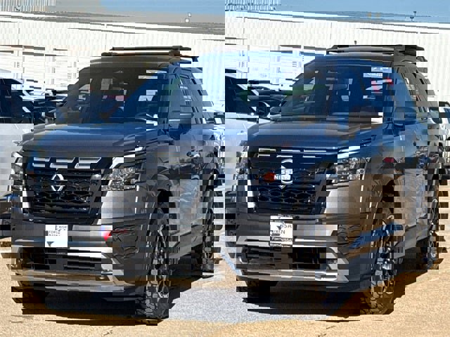 Certified 2024 Nissan Pathfinder Rock Creek image 4