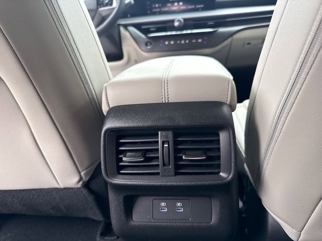 New 2025 Nissan Murano SV image 23