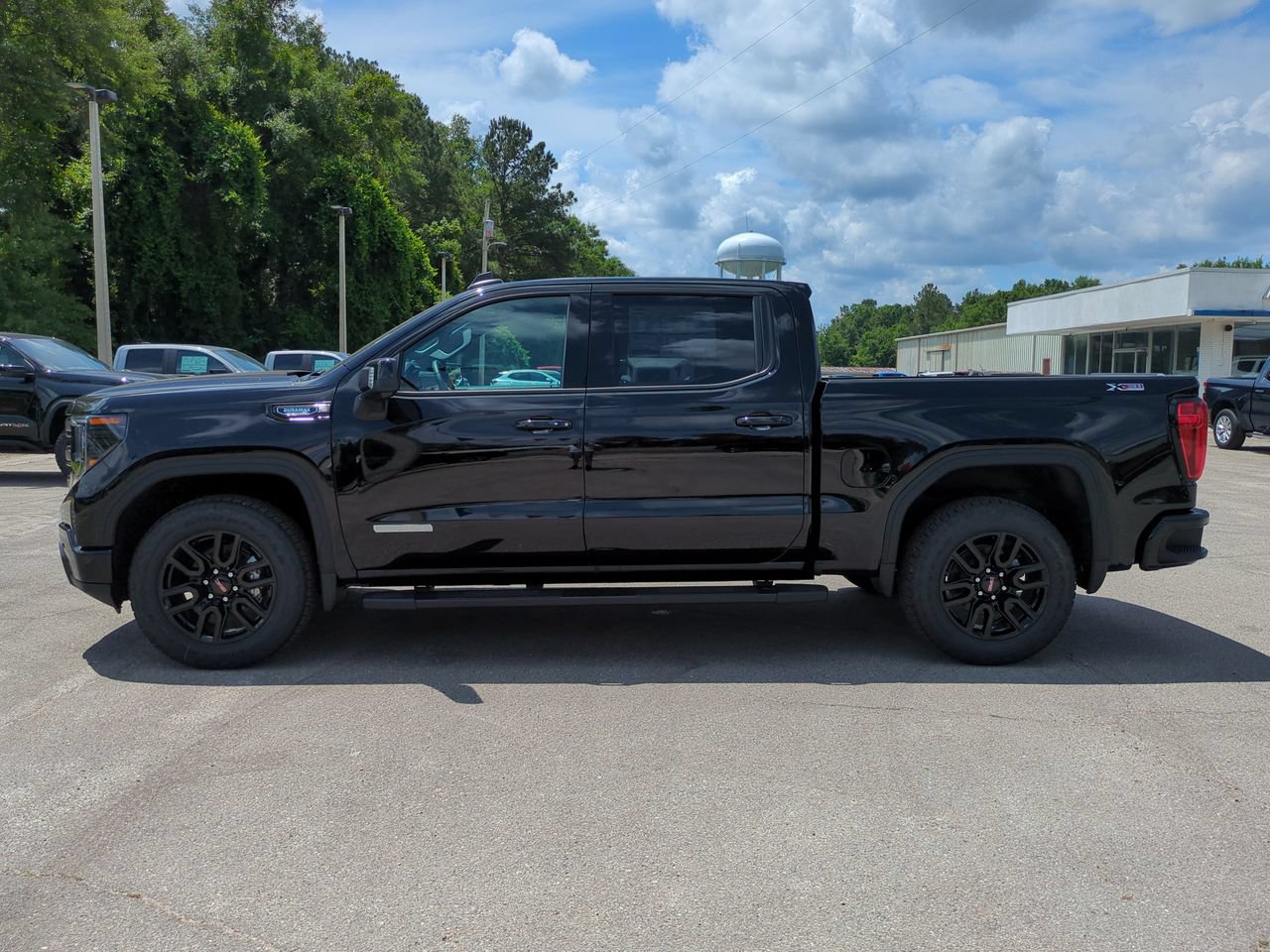 New 2026 GMC Sierra 1500 Elevation w/ Elevation Premium Package AWD/4WD image 7
