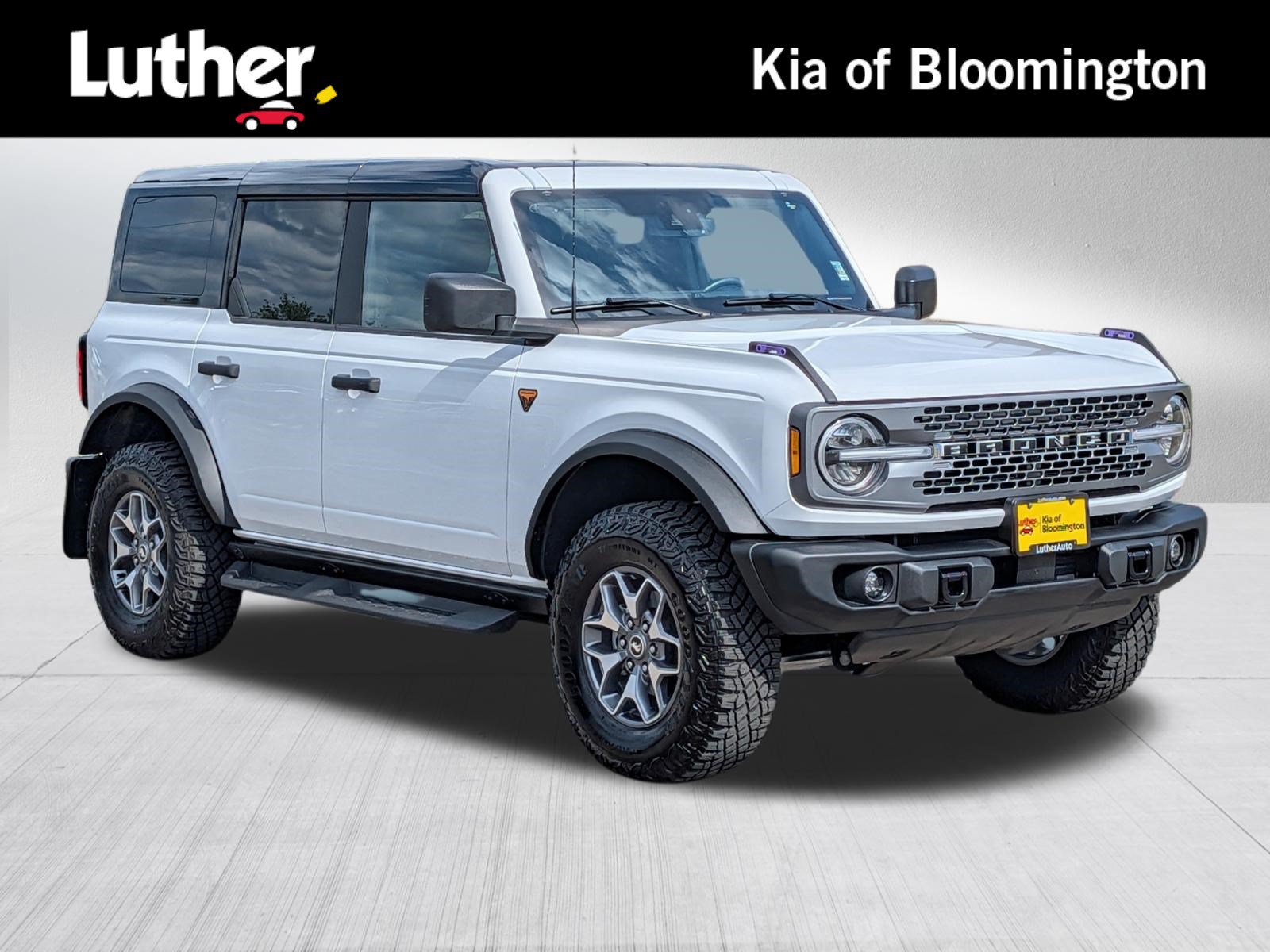Used 2025 Ford Bronco Badlands AWD/4WD image 1