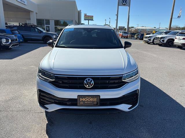 Certified 2024 Volkswagen Tiguan SE R-Line video 2