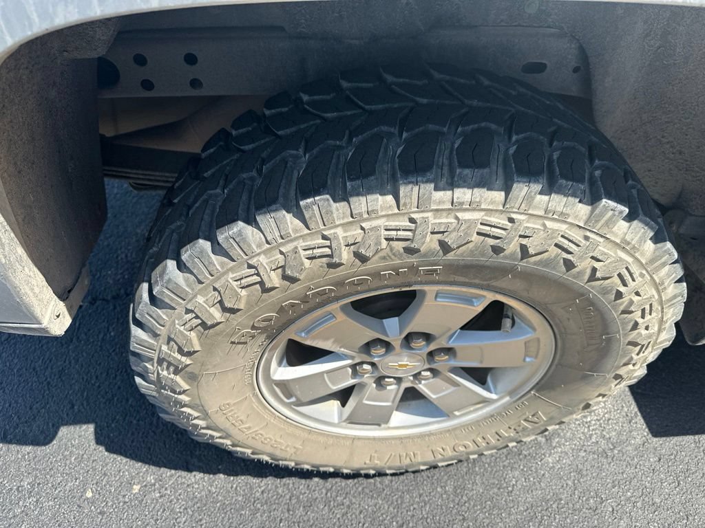 Used 2018 Chevrolet Colorado W/T w/ WT Convenience Package RWD image 6