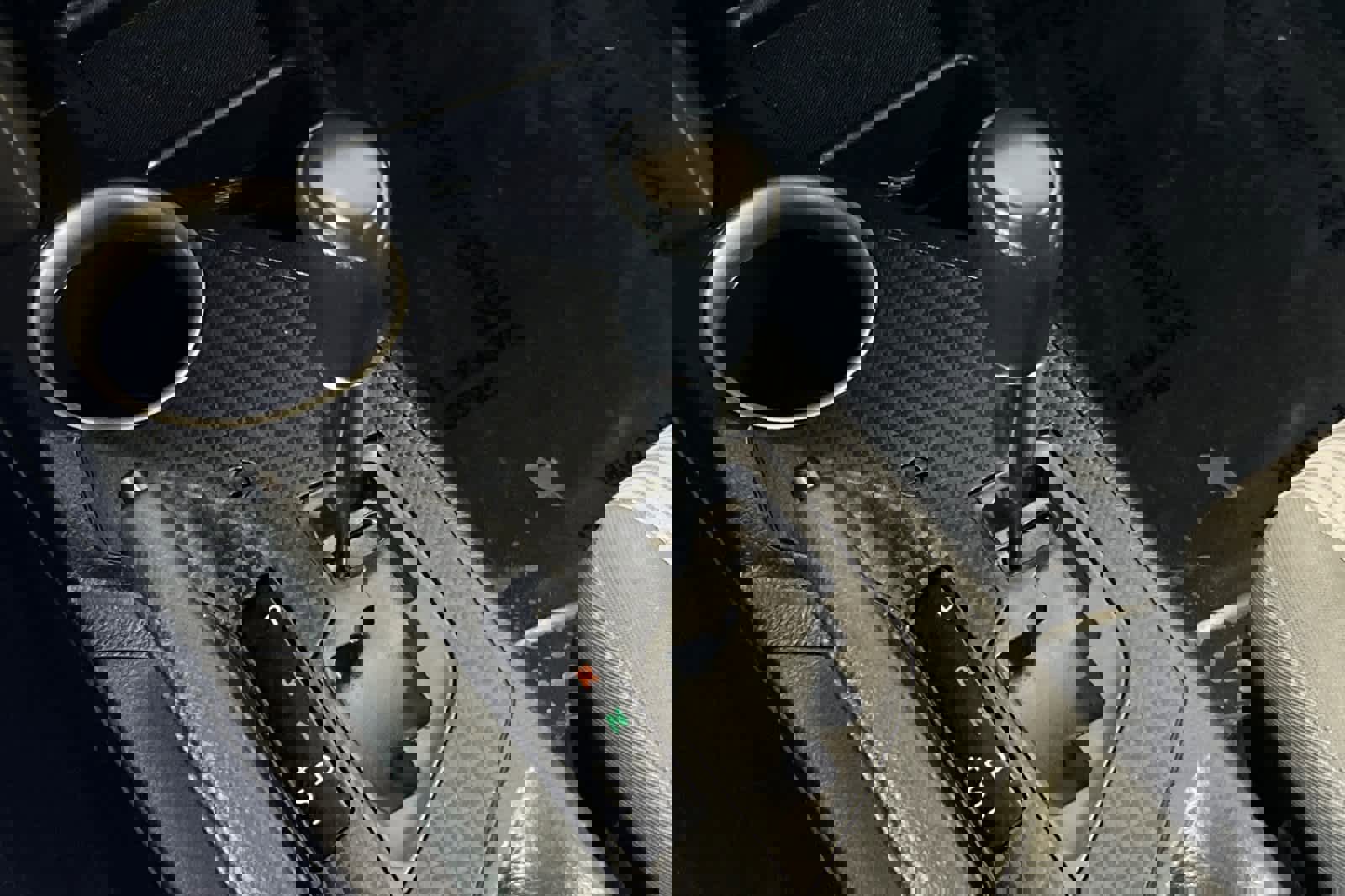 Used 2015 Toyota RAV4 LE image 22