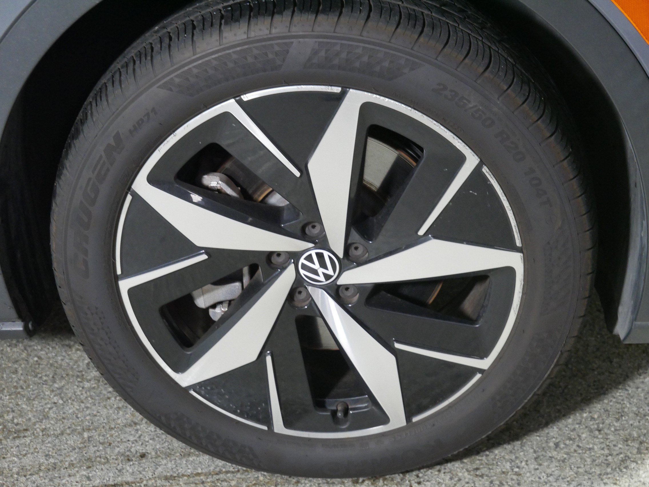 Used 2023 Volkswagen ID.4 Pro S AWD/4WD image 15