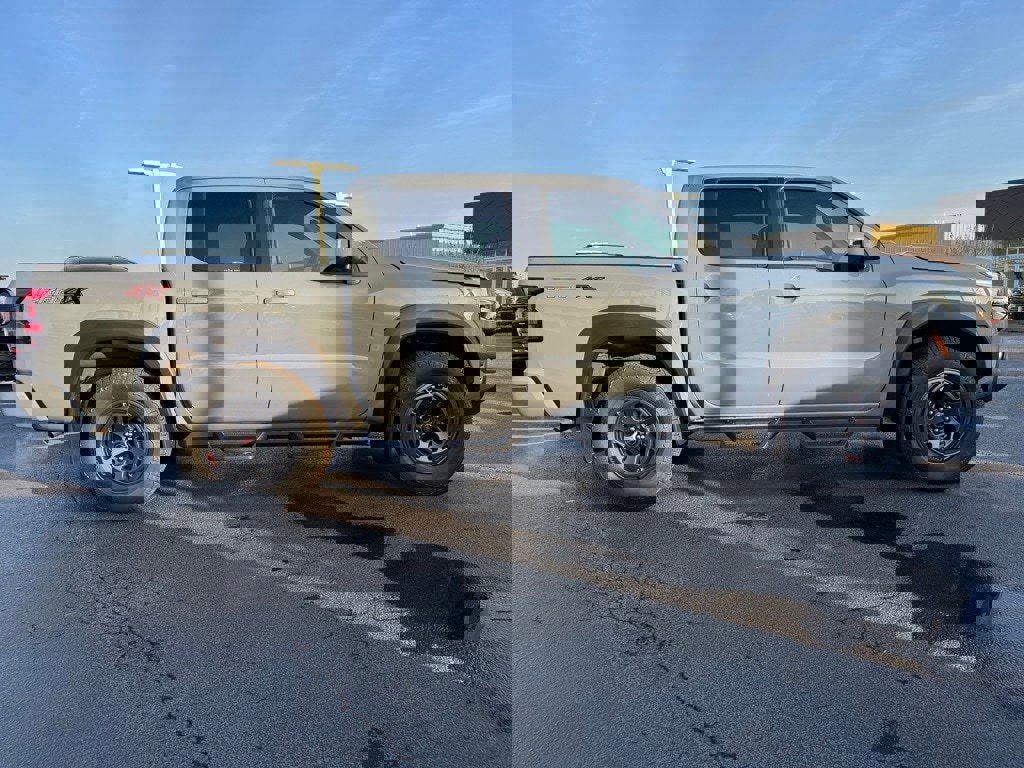 New 2026 Nissan Frontier PRO-4X image 9