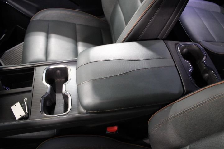 Certified 2024 GMC Acadia AT4 w/ Luxury Package image 26