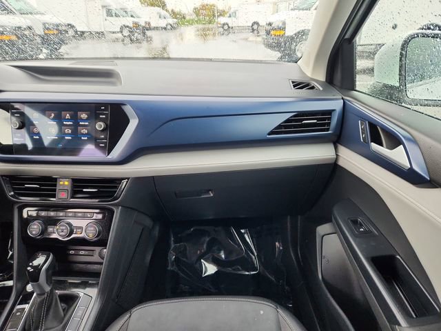 Used 2024 Volkswagen Taos SE image 23