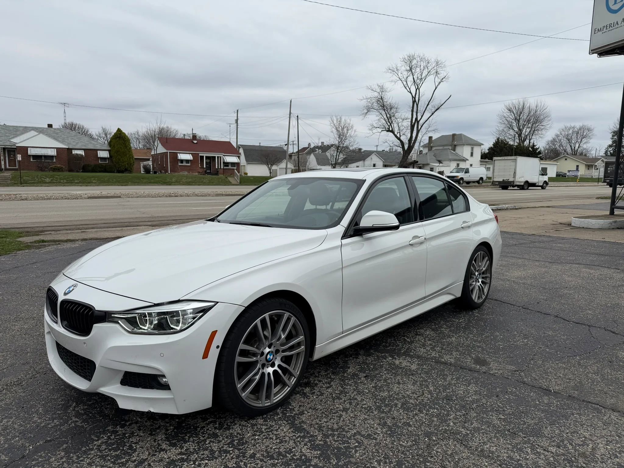 Used 2017 BMW 340i 340i Sedan 4D image 4
