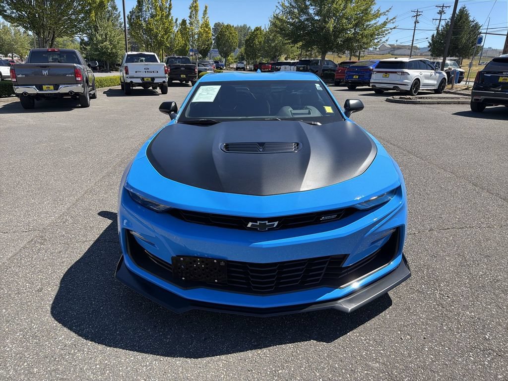 Certified 2023 Chevrolet Camaro SS RWD image 4