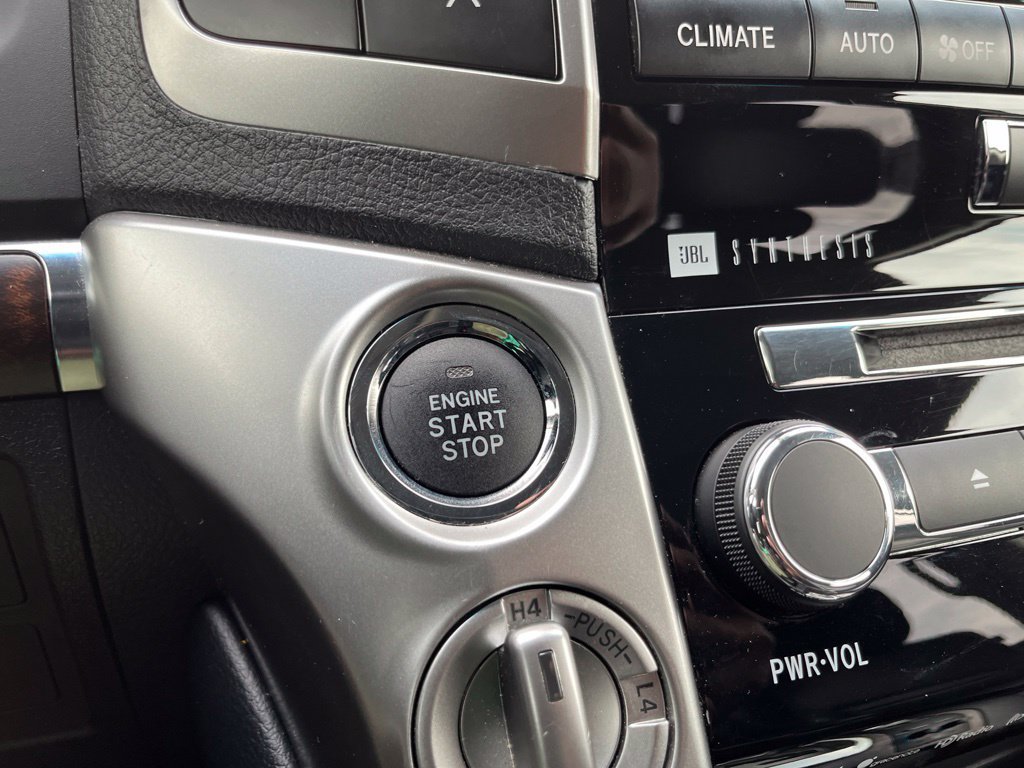 Used 2014 Toyota Land Cruiser AWD/4WD image 26