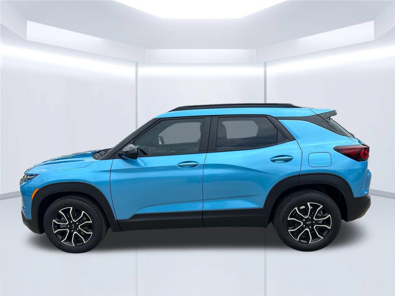 New 2026 Chevrolet TrailBlazer ACTIV w/ Convenience Package FWD image 2