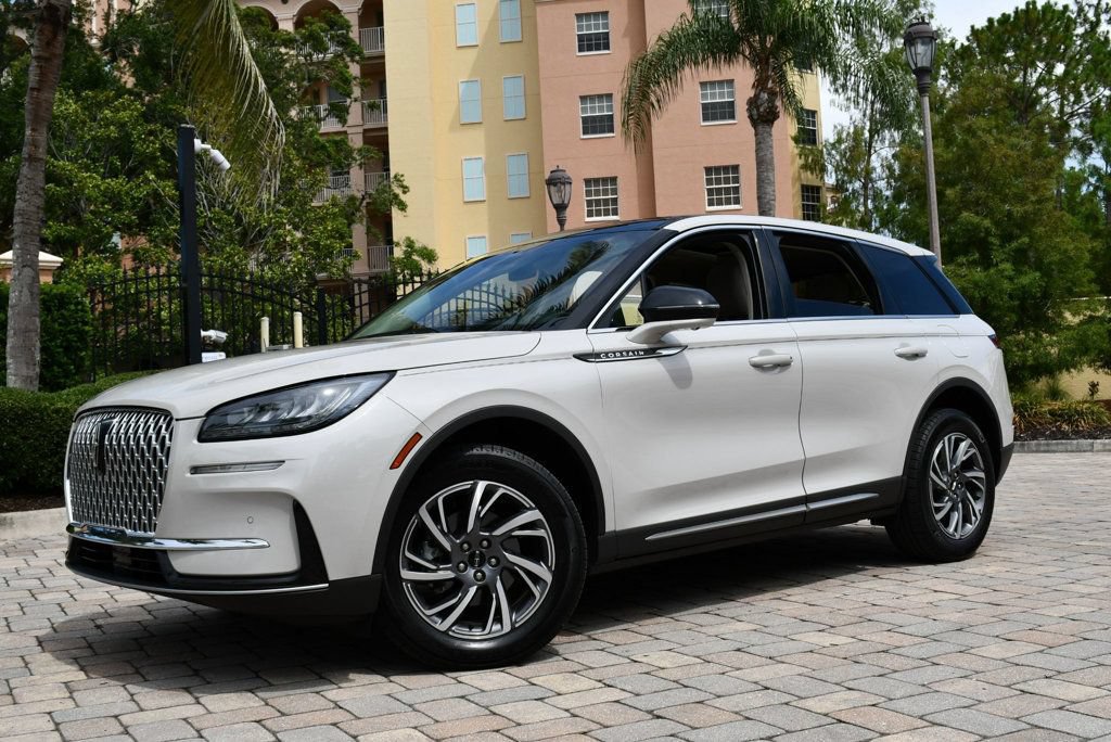 Used 2023 Lincoln Corsair FWD w/ Equipment Group 101A image 22