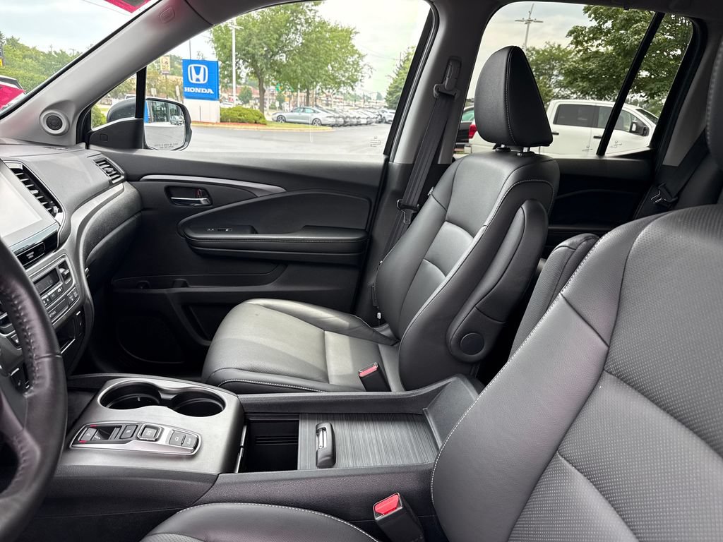 Certified 2023 Honda Ridgeline RTL image 14