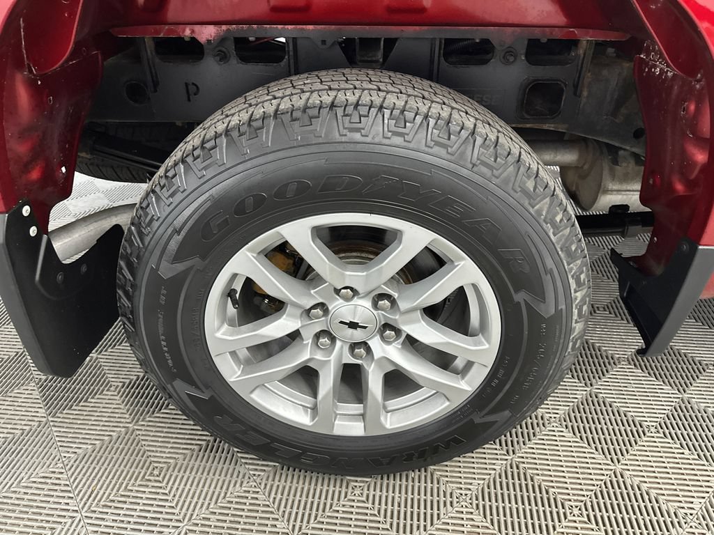 Used 2021 Chevrolet Silverado 1500 RST w/ Convenience Package II AWD/4WD image 18