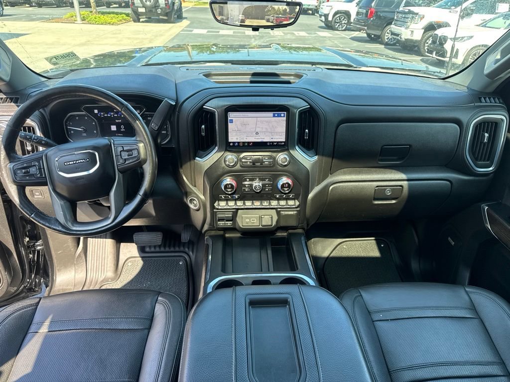 Certified 2022 GMC Sierra 2500 Denali w/ Denali Black Diamond Edition AWD/4WD image 17