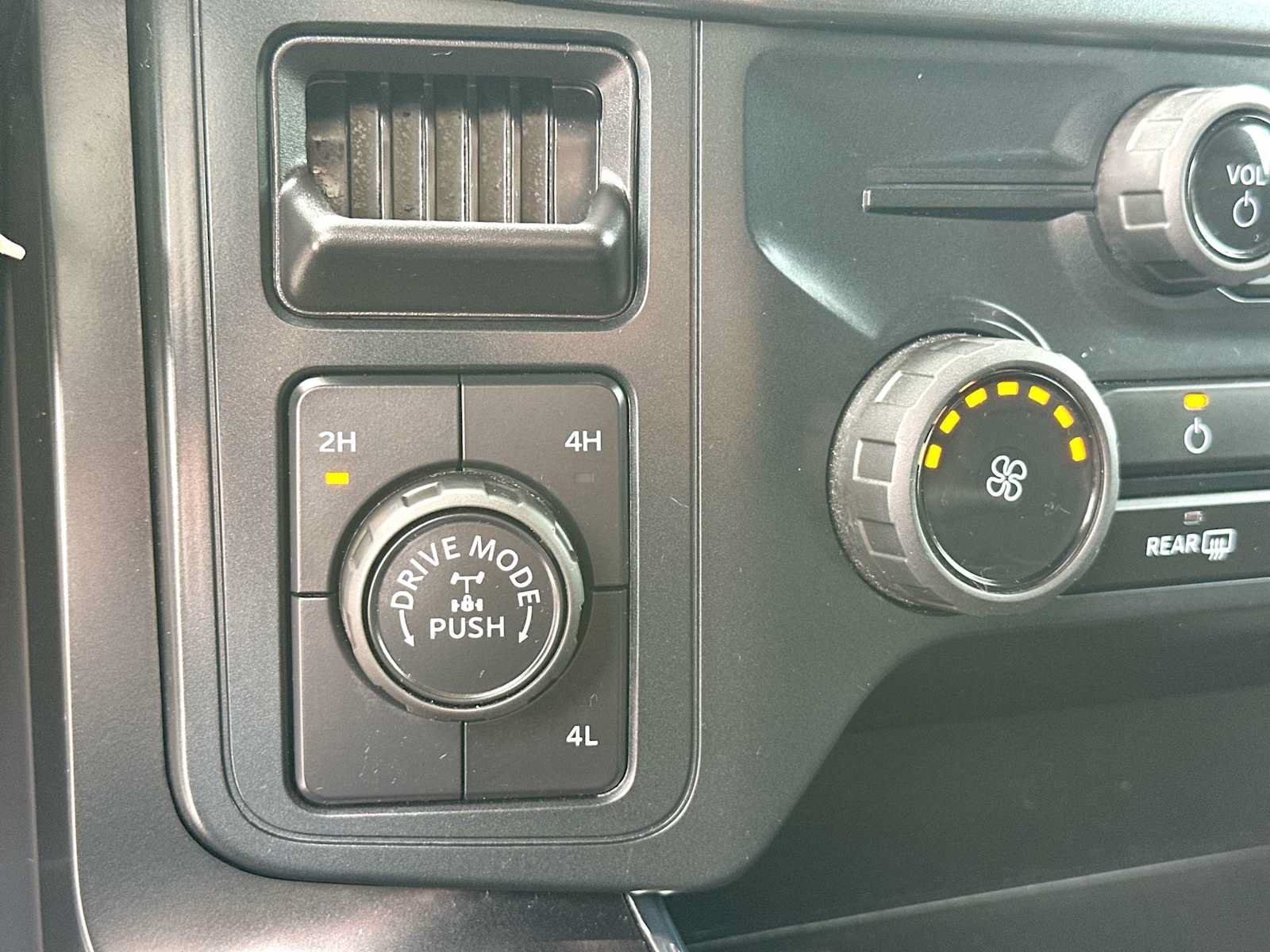 Used 2025 Ford F150 STX w/ Equipment Group 200A AWD/4WD image 28