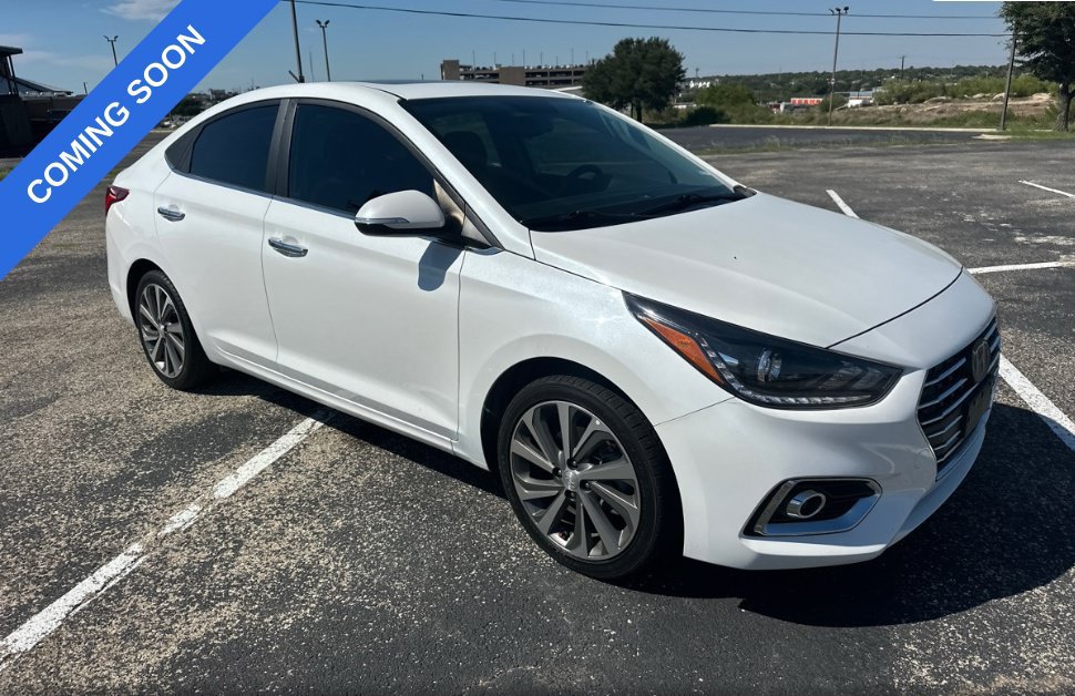 Used 2021 Hyundai Accent Limited FWD image 2