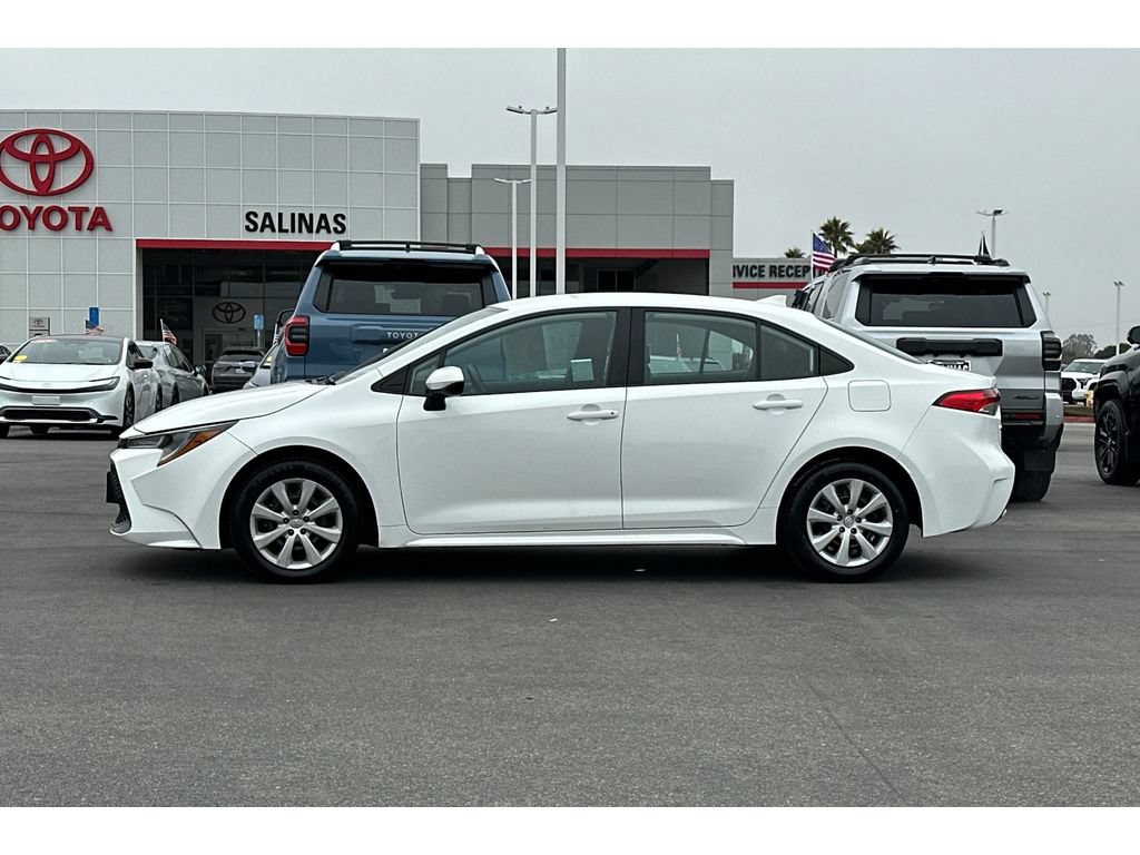 Used 2022 Toyota Corolla LE FWD image 7