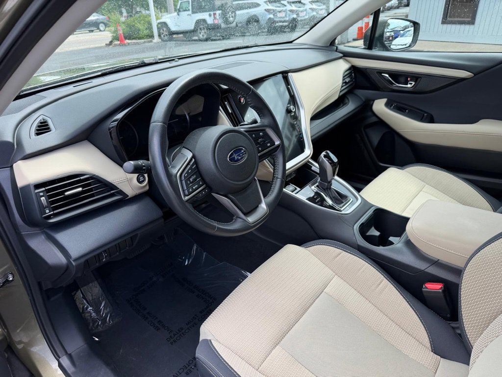 Used 2023 Subaru Outback Premium AWD/4WD image 14