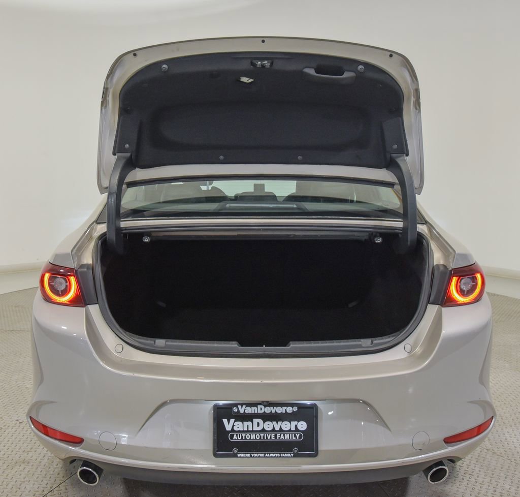 Used 2024 MAZDA MAZDA3 s FWD image 17