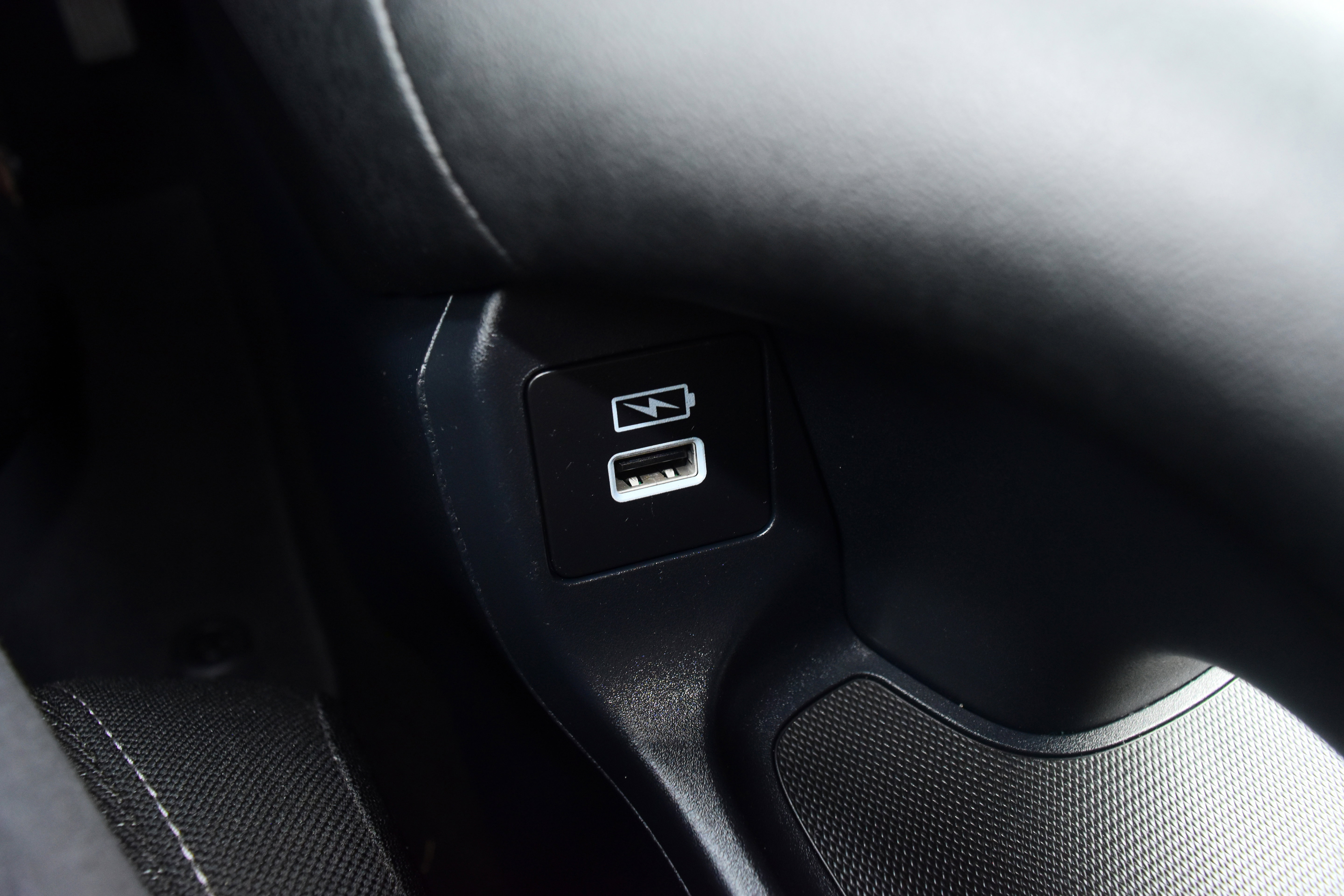 Certified 2023 Honda HR-V LX image 22