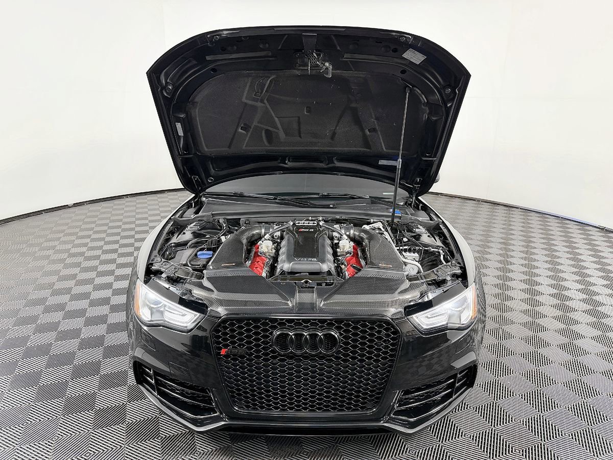 Used 2015 Audi RS 5 Coupe w/ Black Optic Plus Package AWD/4WD image 19