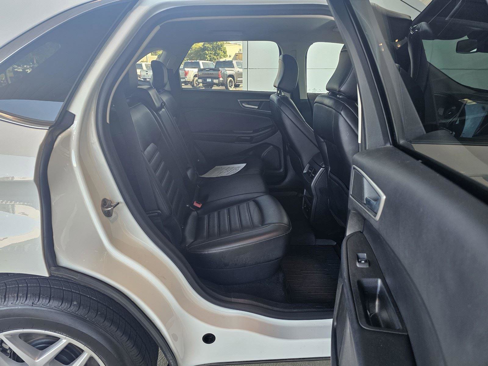 Used 2022 Ford Edge SEL w/ Convenience Package image 33