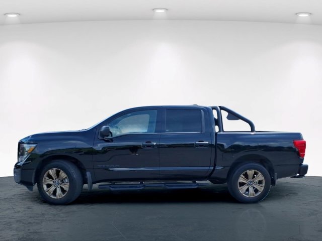 Used 2024 Nissan Titan SV w/ SV Bronze Edition Package AWD/4WD image 14