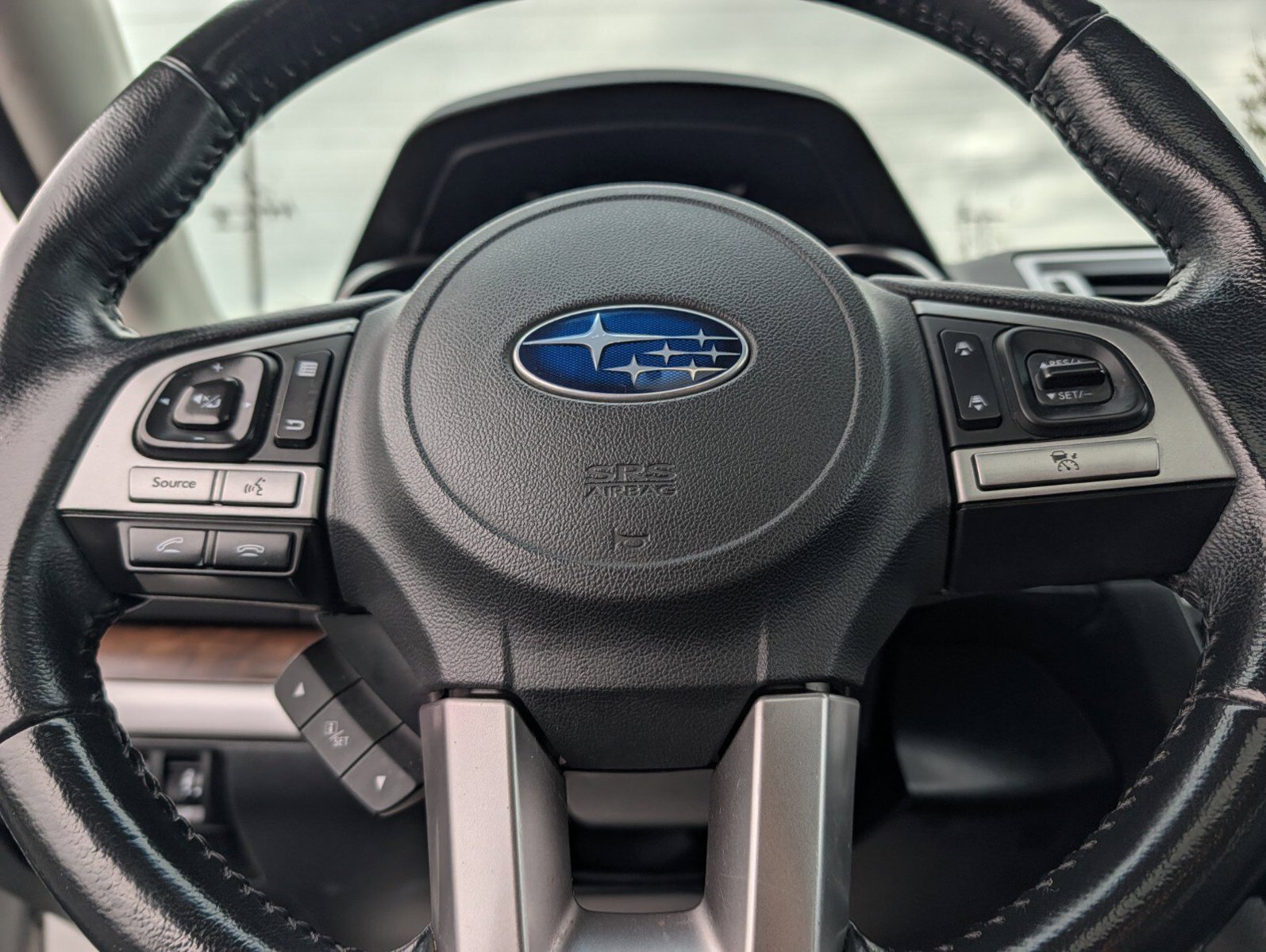 Used 2015 Subaru Outback 3.6R Limited AWD/4WD image 33