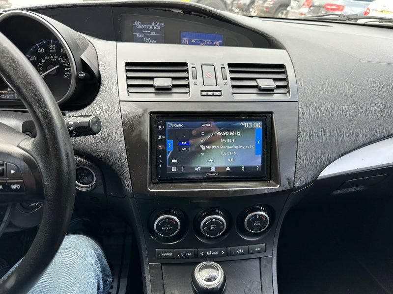 Used 2013 MAZDA MAZDA3 i Touring FWD image 17