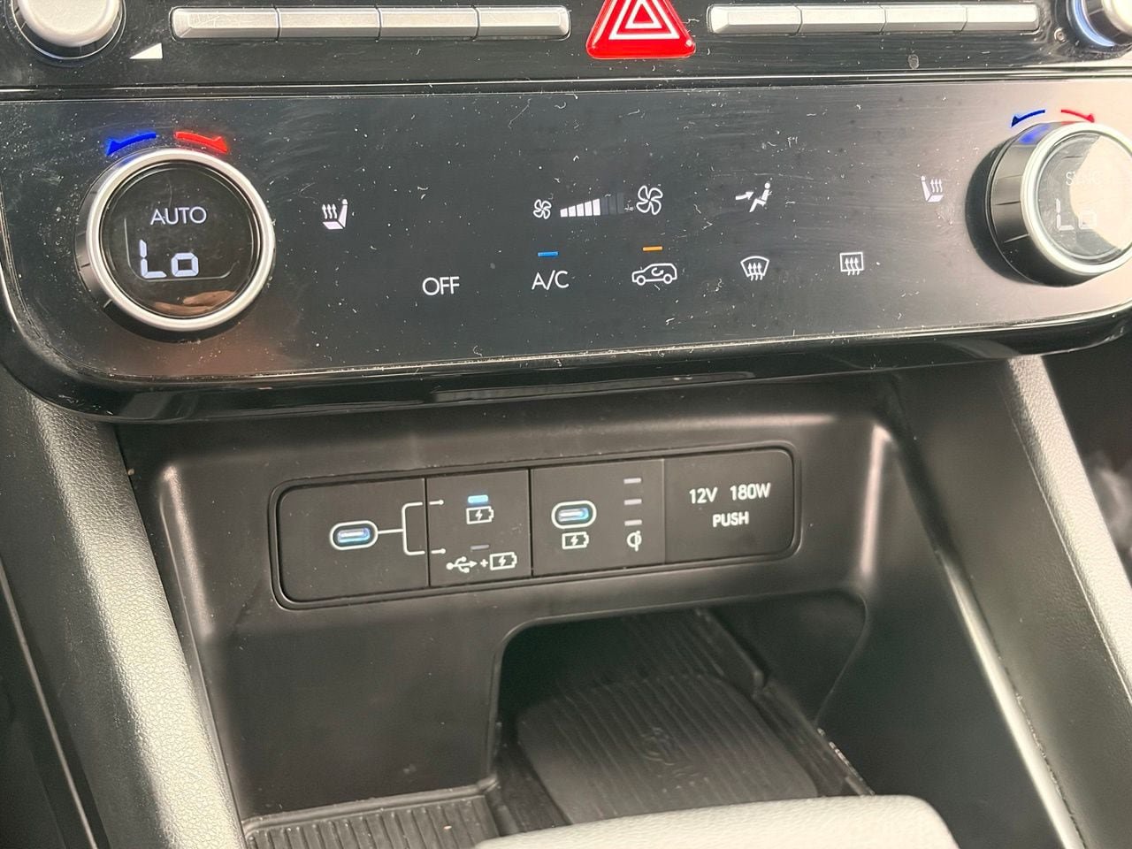 Used 2025 Hyundai Tucson SEL FWD image 26