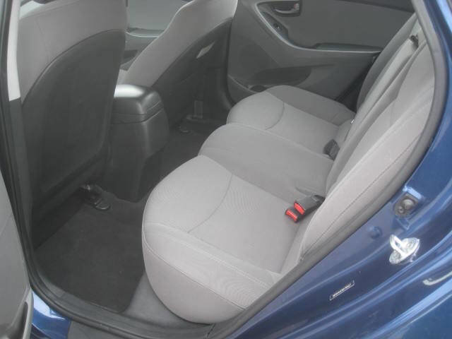 Used 2016 Hyundai Elantra SE image 10