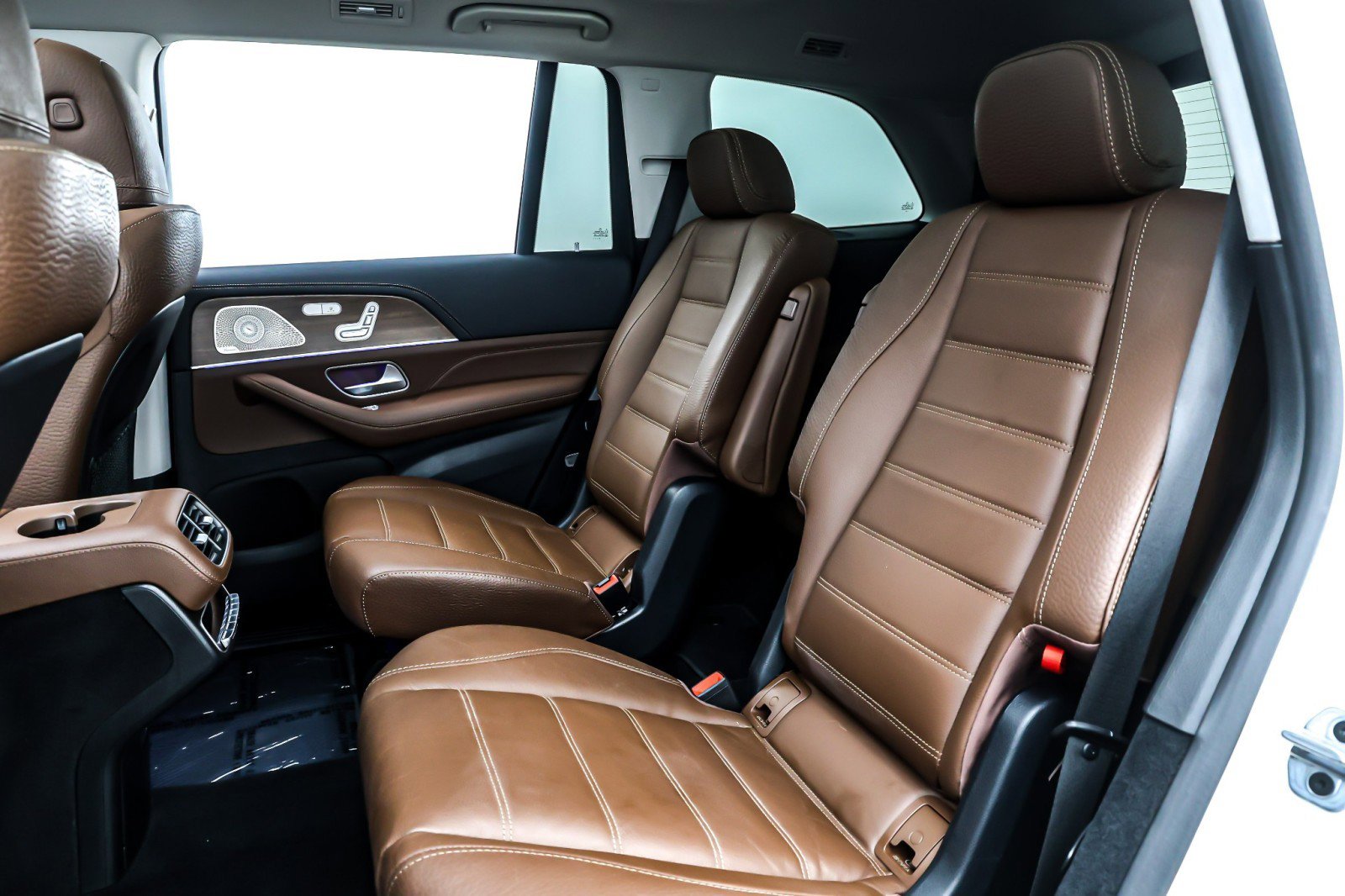 Certified 2024 Mercedes-Benz GLS 450 4MATIC image 10