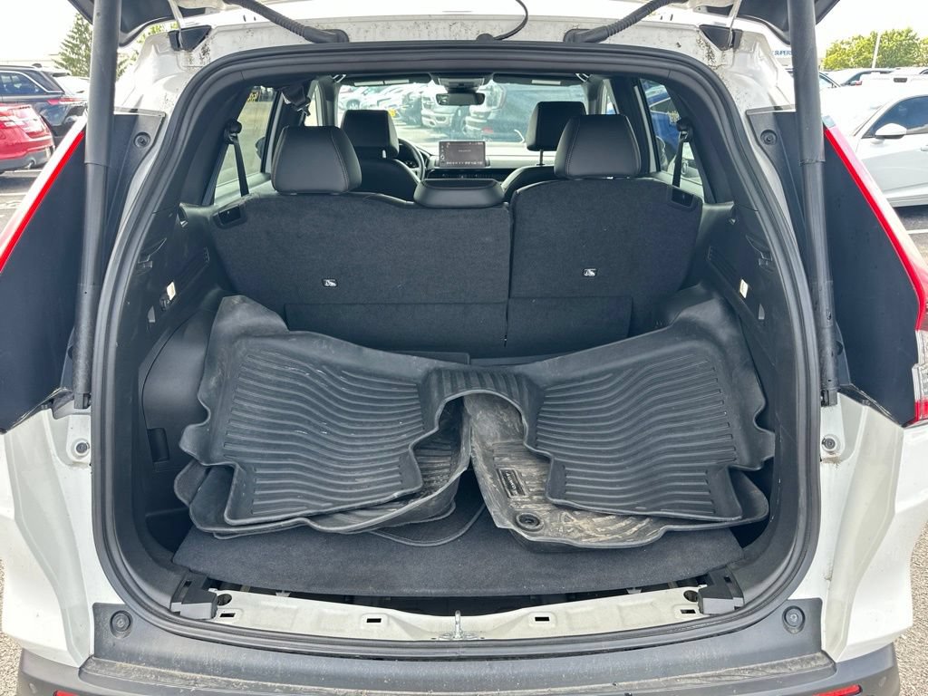Used 2024 Honda CR-V Sport Touring image 11