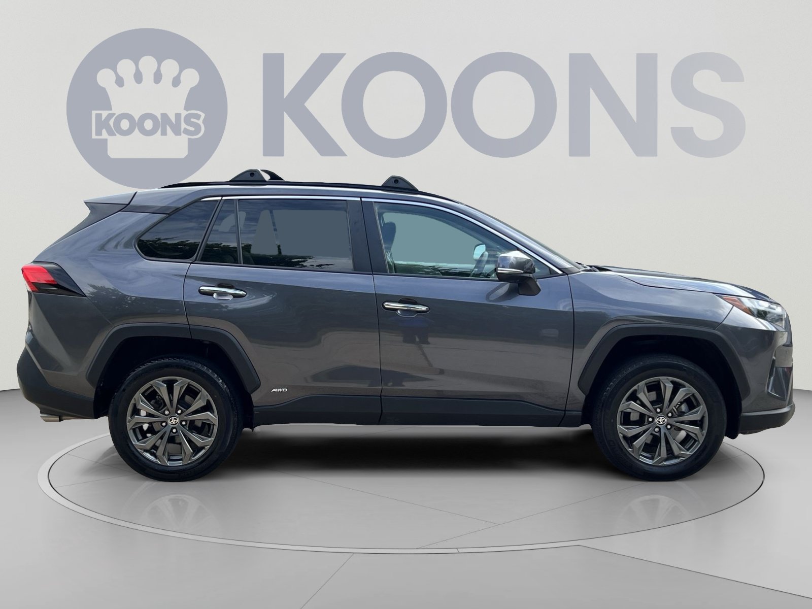 Used 2024 Toyota RAV4 Limited w/ Advanced Technology Package AWD/4WD image 8