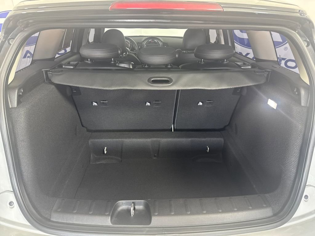Used 2019 MINI Cooper Clubman S w/ Premium Package image 35