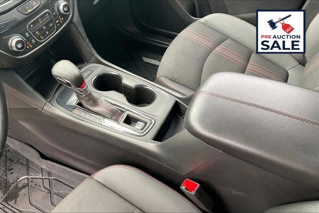 Used 2024 Chevrolet Equinox RS w/ LPO, Floor Liner Package image 8