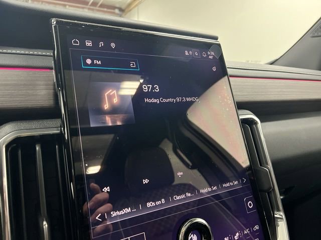 New 2026 GMC Acadia Denali w/ Super Cruise Package image 13