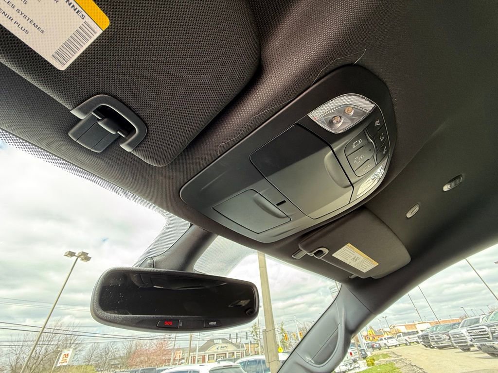 New 2026 Chrysler Pacifica Select FWD image 23