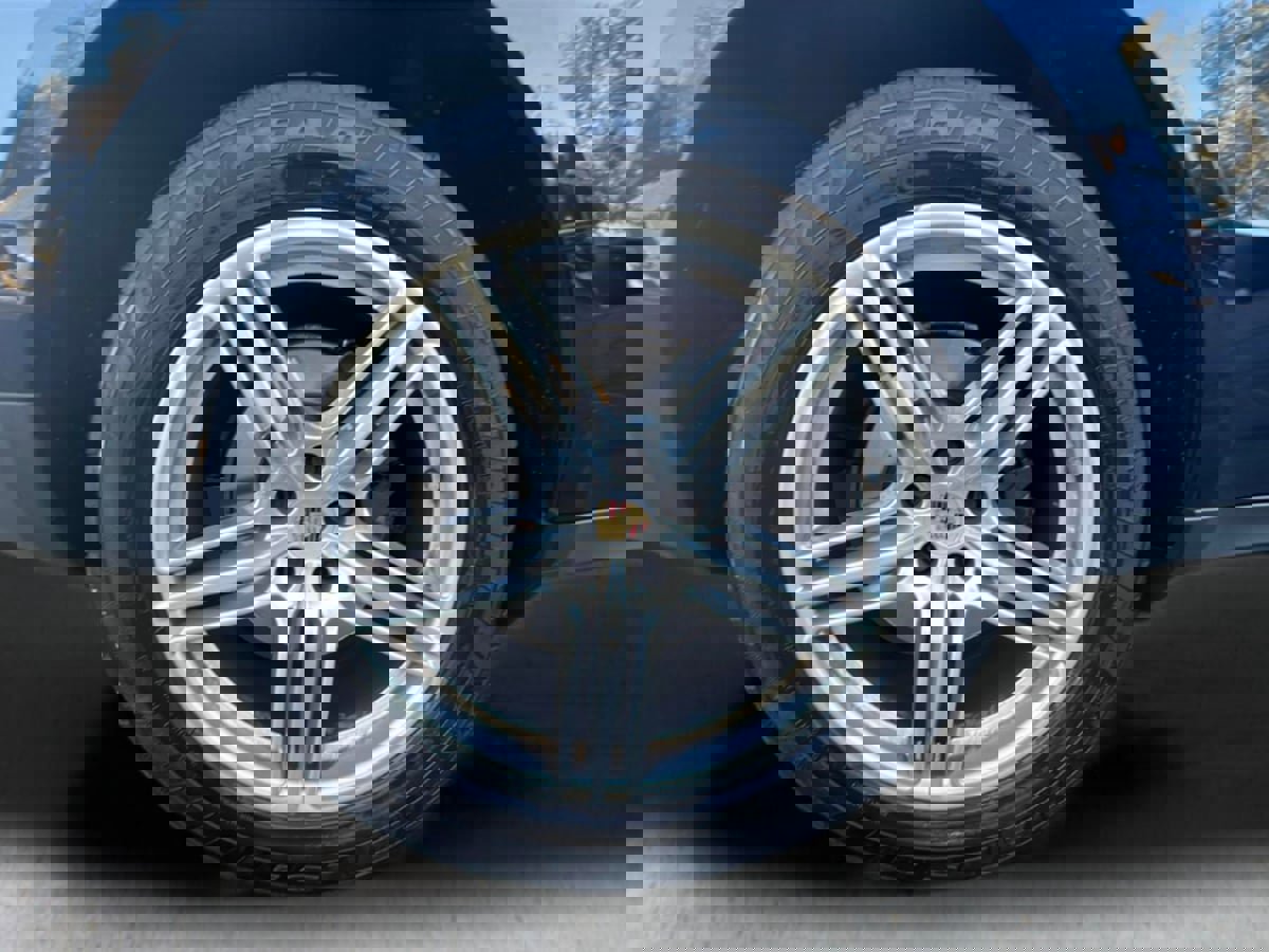 Used 2020 Porsche Macan image 24